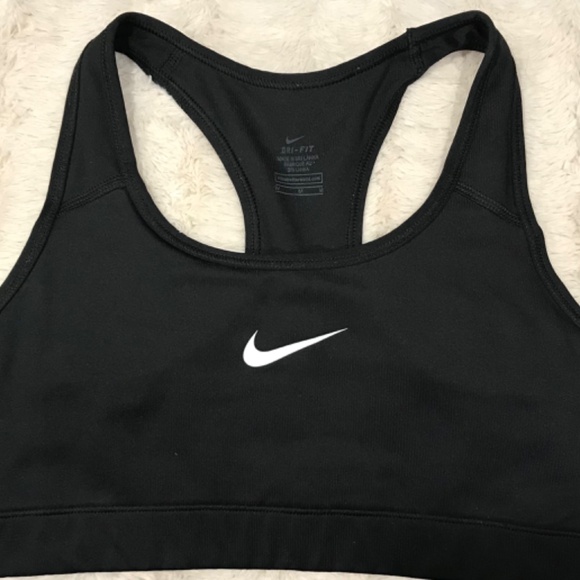 Nike.  Size: M.   Color: black - Picture 3 of 3
